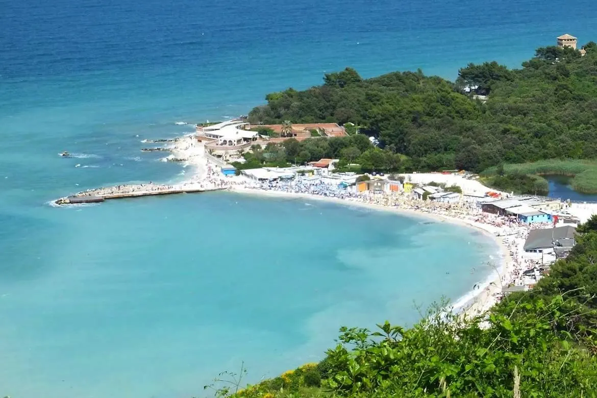 Casetta Tra Gli Ulivi Ancona 0*,